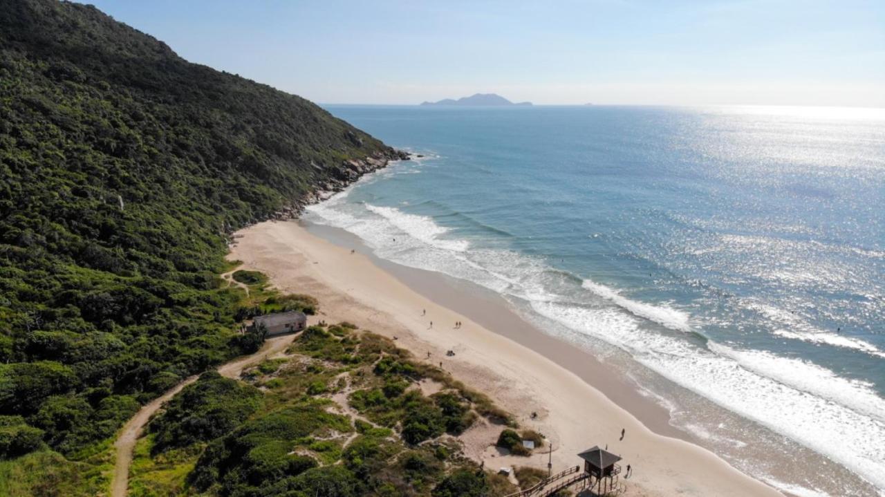 Villa Giardino - Condominio De Frente Para O Mar - Piscina, Quadra Esportiva, Churrasqueira - 5 Pessoas Florianópolis Zewnętrze zdjęcie