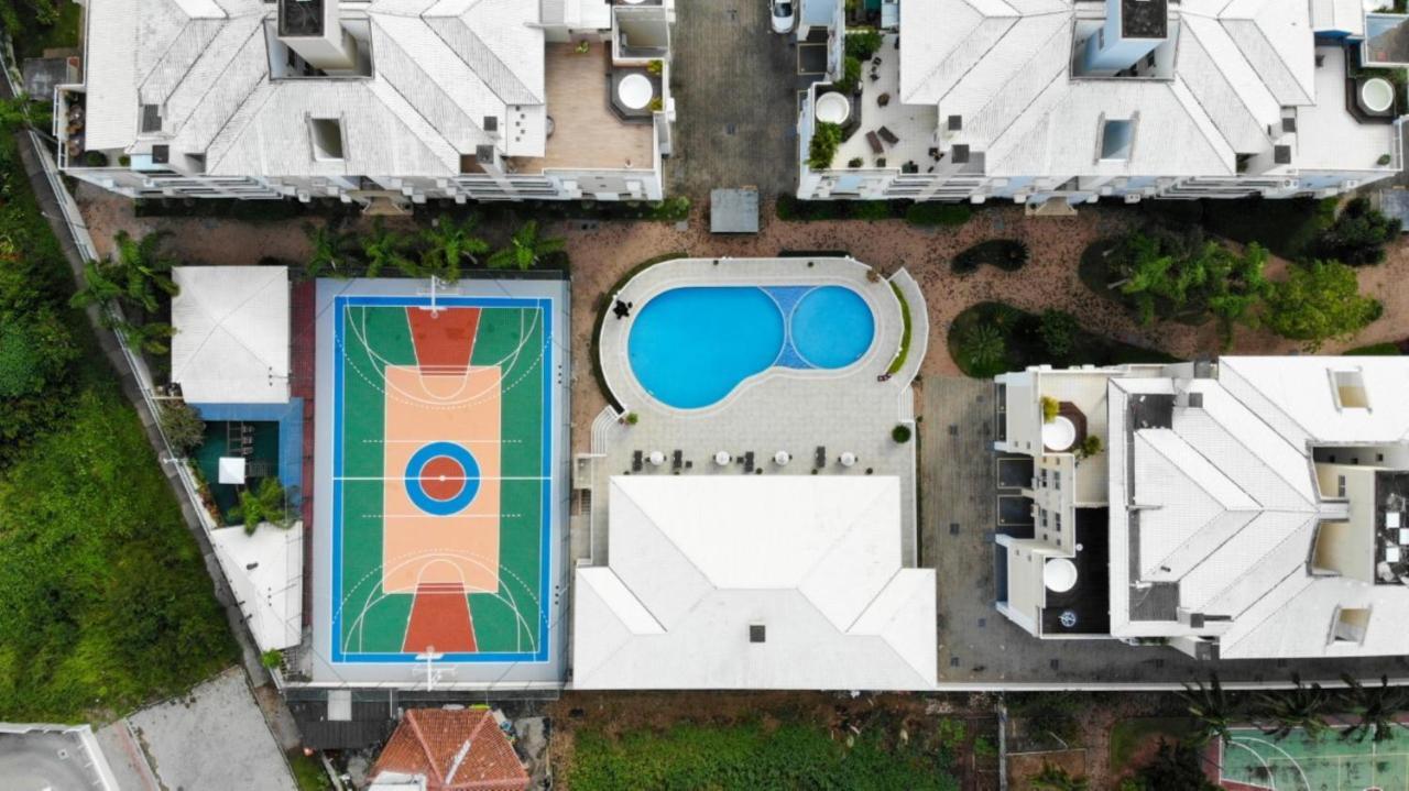 Villa Giardino - Condominio De Frente Para O Mar - Piscina, Quadra Esportiva, Churrasqueira - 5 Pessoas Florianópolis Zewnętrze zdjęcie