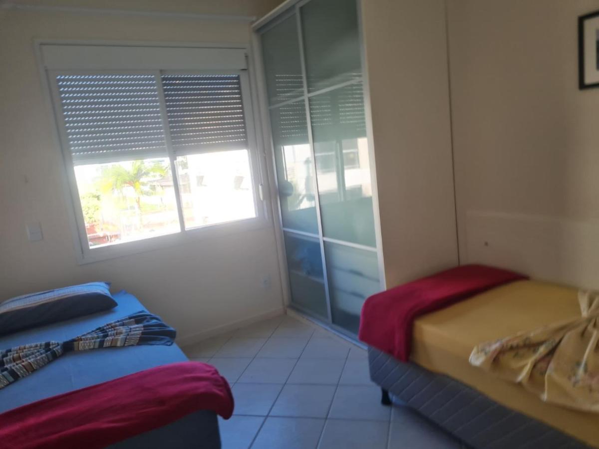 Villa Giardino - Condominio De Frente Para O Mar - Piscina, Quadra Esportiva, Churrasqueira - 5 Pessoas Florianópolis Zewnętrze zdjęcie